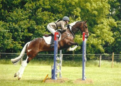 Bobby_Dazzlerman_and_Ginny_Howe_at_Purston_Manor_SJ_-_Photography_courtesy_of_John_Britter.jpg